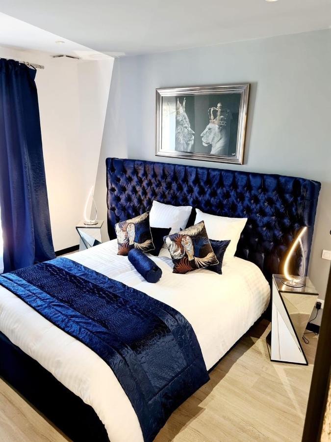 Magnifique Villa De Luxe Au Coeur De La Garrigue Nimes Ngoại thất bức ảnh