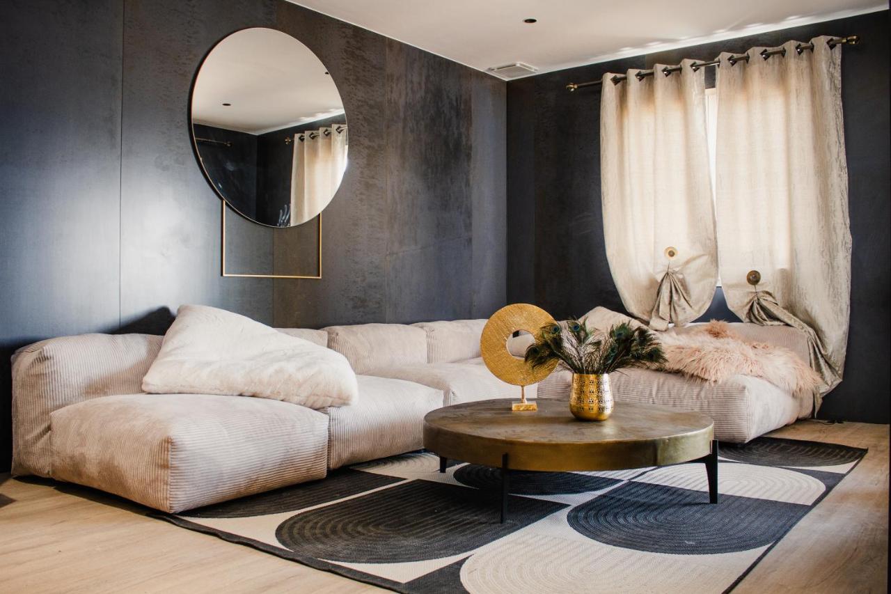 Magnifique Villa De Luxe Au Coeur De La Garrigue Nimes Ngoại thất bức ảnh